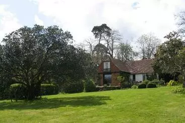 Aamiaismajoitus (B&B) Brook Barn