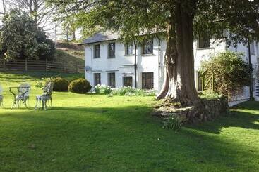 Bed and Breakfast Holmeshead Farm