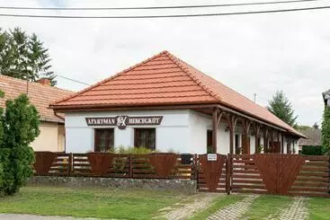 Majatalo Nyugalom Apartman Hercegkút