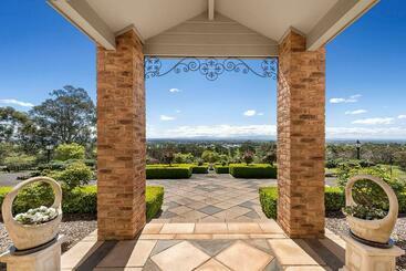 צימר Rosewood Park Guest Suite