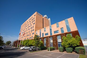 Hotel Hilton Garden Inn Santiago Airport