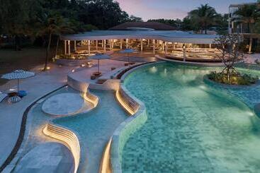 ホテル Le Méridien Phuket Mai Khao Beach Resort