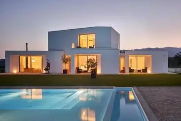 ペンション Oliveira House