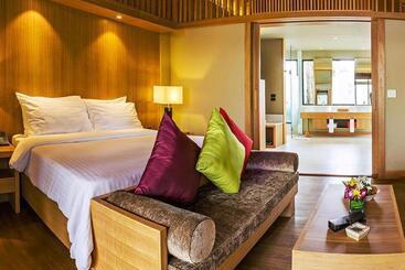 ホテル Beyond Khaolak