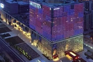 Отель Jumeirah Himalayas Shanghai