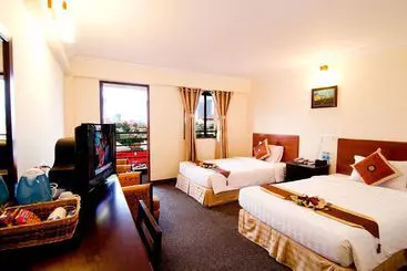 Отель Macau Phnom Penh