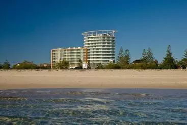 Kirra Surf Apartments