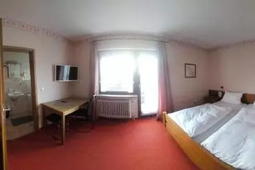 Herberge Gästehaus Loehnert Gmbh