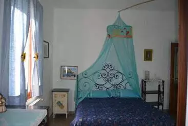 تختخواب و صبحانه La Castellana Una Finestra Sul Mare Air Conditioned