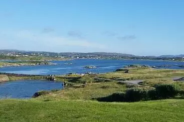 Bed and Breakfast Tidal View