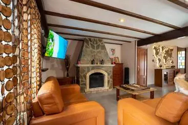 Auberge Eco Hotel Aire De Monte