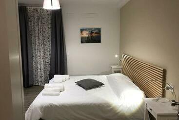 مبيت وإفطار Villa Lò