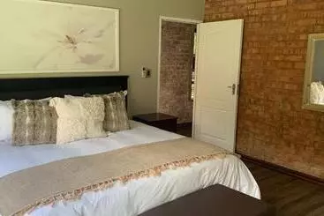 ペンション Migdash Guesthouse