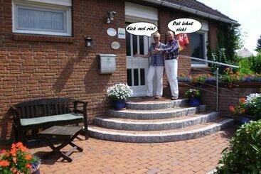 住宿加早餐  Gaestehaus Kiekmolrin