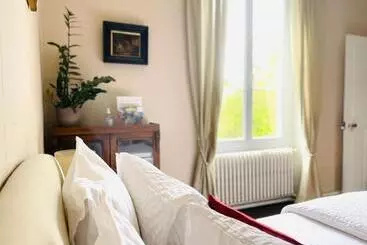Aamiaismajoitus (B&B) Le Manoir Des Doyens