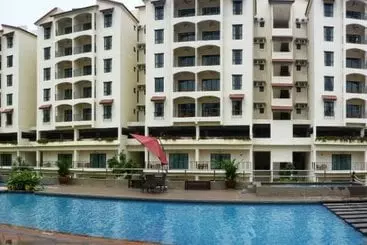 Bukit Gambang Resort City