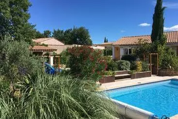 Bed & Breakfast Les Chênes Chez Jo Et Aimé