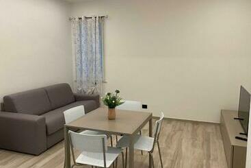 민박 Mydre@msavona