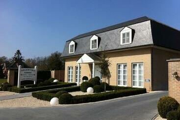 هتل Villa Valentino