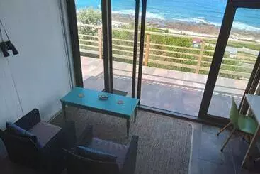 Majatalo Captain Sunshine Guest House