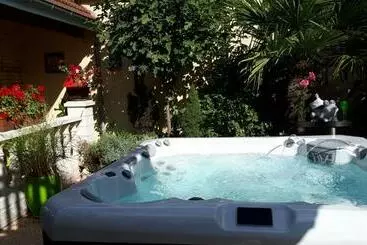 Aamiaismajoitus (B&B) La Crapounette