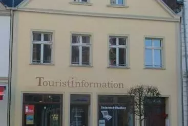 Pension & Ferienwohnung Zum Schmuckgiebel
