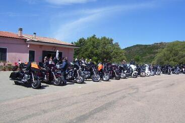 Hotel Fumu Ludurru Farm Stay