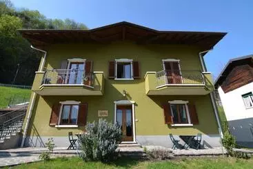 Aamiaismajoitus (B&B) Ca  Del Michelàs