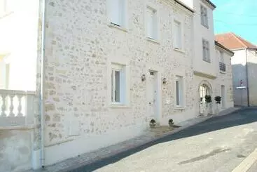 ベッドアンドブレックファースト Chambres D Hotes Karine Smej