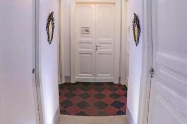 تختخواب و صبحانه L Architetto