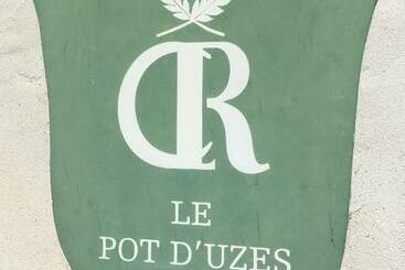 تختخواب و صبحانه Nid D Artiste