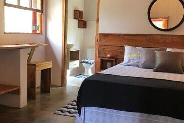 Pensão Pousada Chalés Da Lua