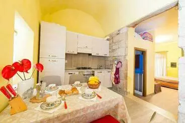تختخواب و صبحانه Maisonrua
