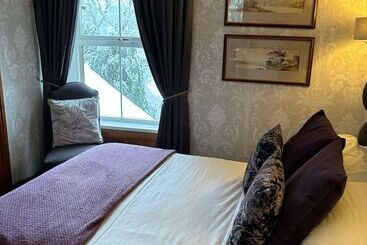 膳宿费 Brooklands Guest House