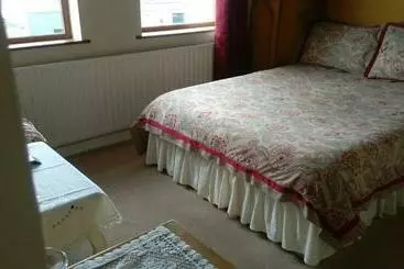 Hillcrest B&b