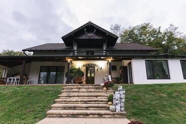 Pensionat Casa Tirol Blaj