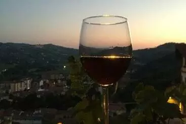 Bed and Breakfast View & Wine