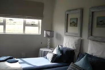 Hotel Lalani B&b/self Catering Cottages