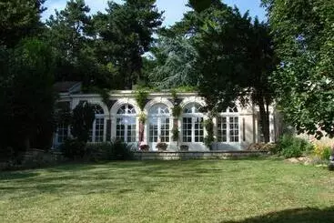 Pensionat L Orangerie White Palacio