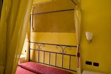 تختخواب و صبحانه Sweet Dream Trevi