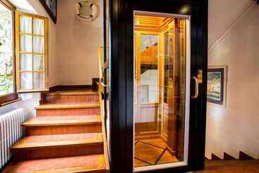 호텔 Restaurant Du Port