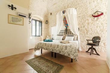 Bed and Breakfast La Torre Storica