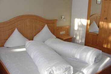 住宿加早餐  Gästehaus Loithaler