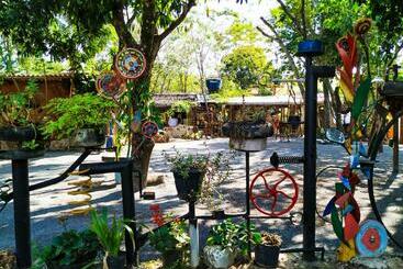 پانسیون Camping Nomadas