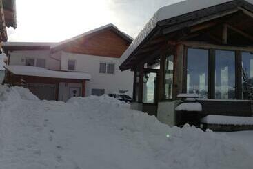 ペンション Panoramahof Holly