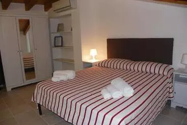 ペンション Affittacamere Amunì