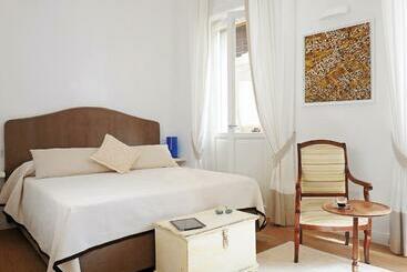 住宿加早餐  Efamoresca