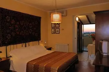 ホテル Agriturismo Colomboni