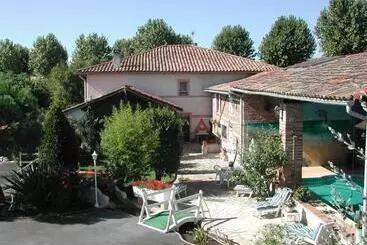 Aamiaismajoitus (B&B) Chambres D Hôtes Au Clos Saint Georges