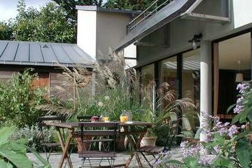 Bed and Breakfast Invitation Au Rivage